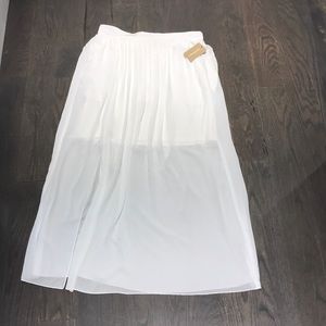 Women’s Pure DKNY white skirt size m NWT